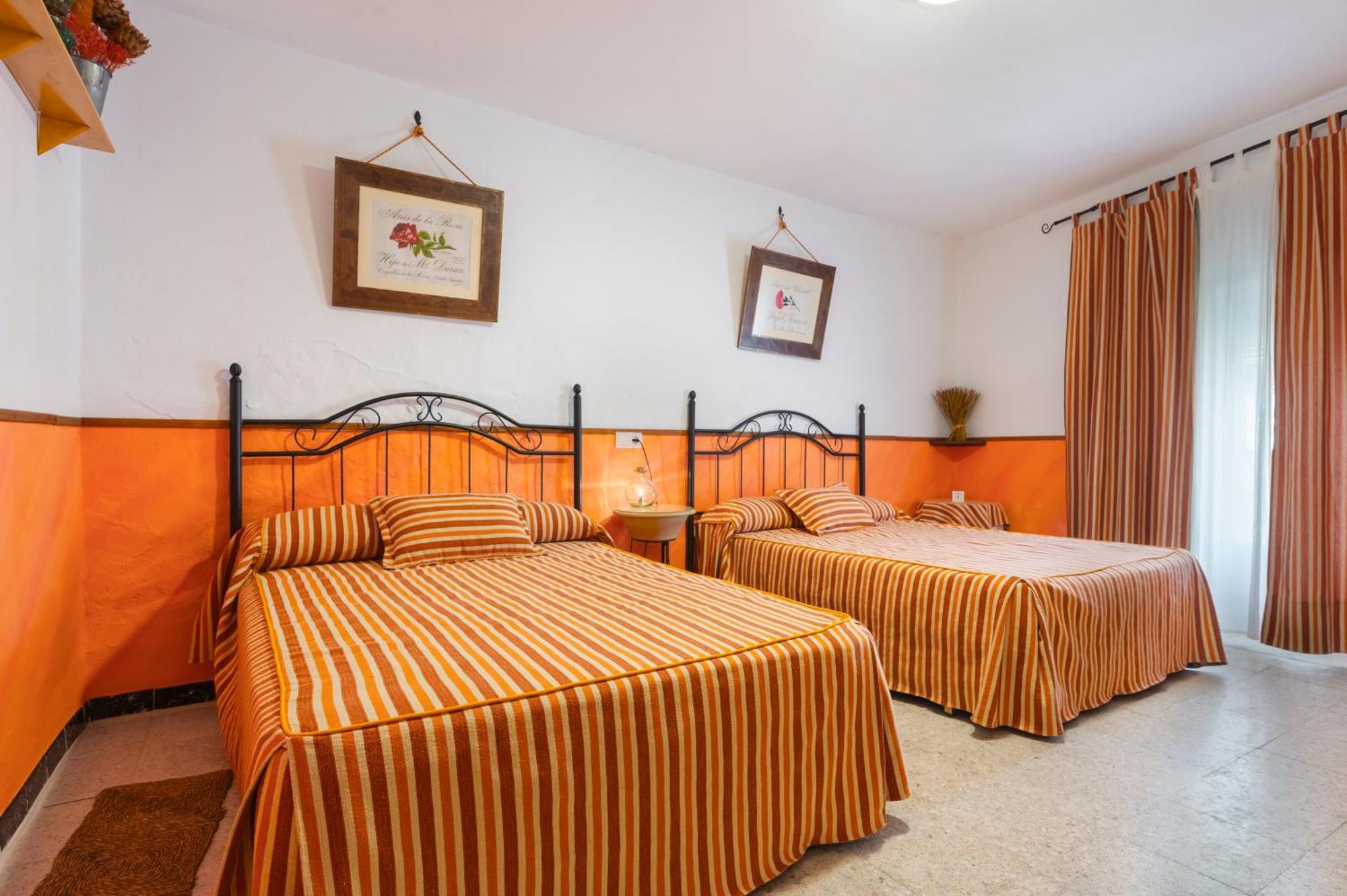 Fuente Nueva Guest House กาซาญา เดลา เซียร์รา ภายนอก รูปภาพ